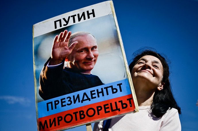 Foto k tématům Vladimir Putin, demonstrace, transparent – stránka 260