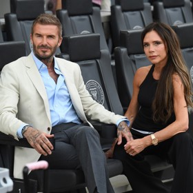 Ač měli v životě minimálně jednu krizi a museli čelit čilému mediálnímu zájmu, všechno elegantně ustáli a nikdo o jejich vzájemných citech nepochybuje.