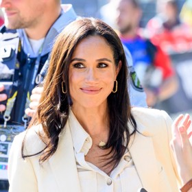 Navíc je mámou dvou malých dětí, čtyřletého Archieho a dvouleté Lilibet. A mrňata dají pořádně zabrat sama o sobě.