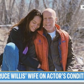 Emma se rozhodla promluvit o manželově zdravotním stavu v pořadu Today, aby rozšířila povědomí o této neléčitelné nemoci, kterou provázejí změny v sociálním chování, osobnosti a/nebo ztráta jazykových dovedností.