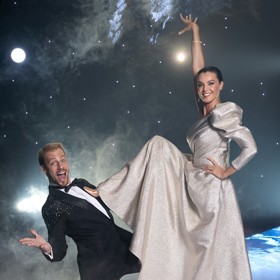 Modelka a moderátorka Iva Kubelková se svým tanečním partnerem Martinem Prágrem. 