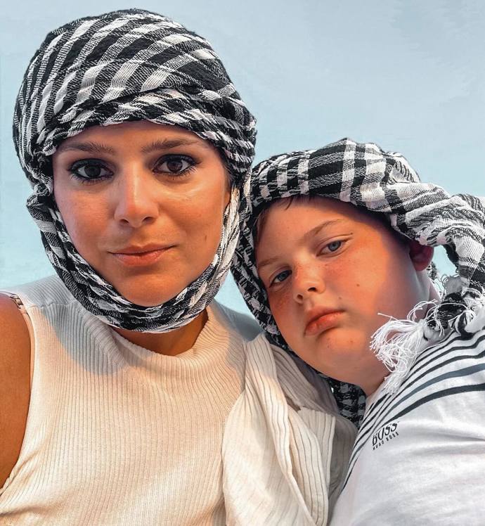 FOTO: Synovi Quentinovi jsem slibovala výlet alá “Indiana Jones”. – stránka 482