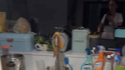 FOTO: Agáta ukázala kuchyň, když jsou nemocné děti a není čas.