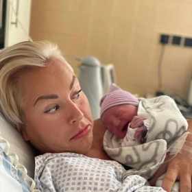 Dcera Martiny Pártlové se jmenuje Stella Vařeka.