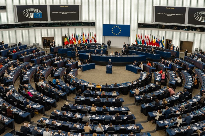 FOTO: Petr Pavel promluvil na půdě Evropského parlamentu. – stránka 2413