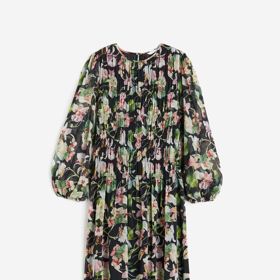 Žabičkované šaty, H&M, 999 Kč