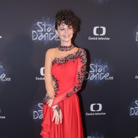 Darija Pavlovičová se během druhého přímého přenosu StarDance pochlubila zajímavým punkovým výčesem.