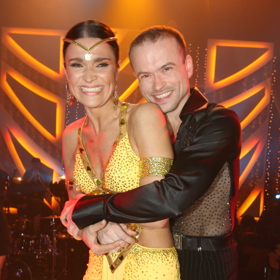 Mahulena Bočanová dovádí s Jaroslavem Kunešem.