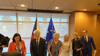 FOTO: První dáma Eva Pavlová s Petrem Pavlem.