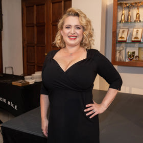 Miluše Bittnerová se narodila 10. prosince 1977 v Jičíně.