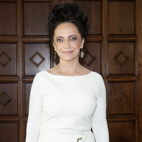 Zpěvačka Lucie Bílá je se svou havraní hřívou další žena, jejíž účesy jsou velkou inspirací.