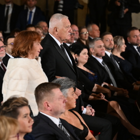 Livia Klausová vynesla ikonický kožíšek.