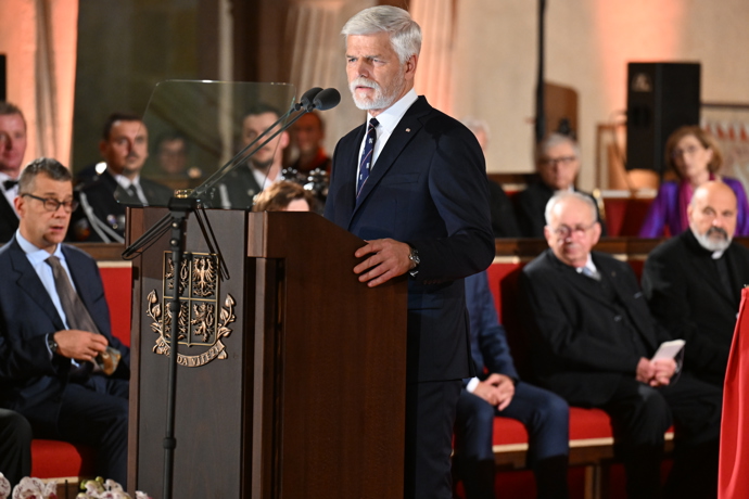 FOTO: Petr Pavel má za sebou udílení státních vyznamenání. – stránka 2376