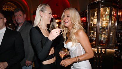 FOTO: Simona Krainová se snoubenkou Richarda Chlada.