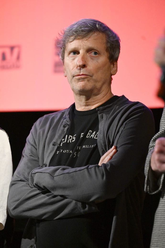 FOTO: Herec David Prachař nevypadal příliš nadšeně. – stránka 6