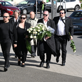  Štěpán Kozub se loučí s kamarádkou