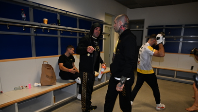 FOTO: Karlos ve své šatně, kde se před zápasem s Langerem soustředil.