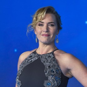 Herečka začíná den čajem, pravidelně pečuje o pleť a jezdí na rotopedu.