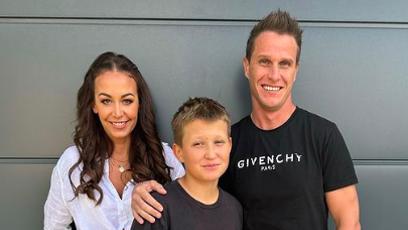 FOTO: Agáta Hanychová se svým partnerem  Mirkem Dopitou a jejich synem Kryšpínem.