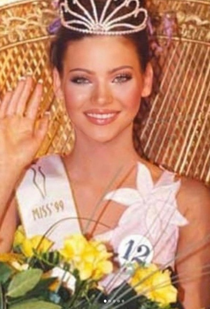 FOTO: Andrea je kráska. – stránka 515