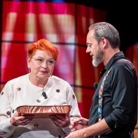 Mirka van Gils Slavíková v pořadu 7 pádů Honzy Dědka.