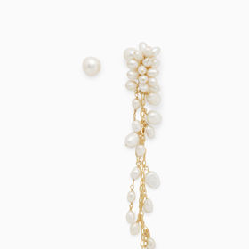 Nesouměrný pár náušnic, COS, 1 499 Kč