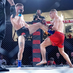 Tadeáš vyhrožoval svému gymu a přátelům.