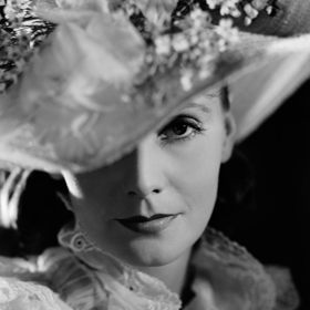 "Každý z nás žije jen jednou. A pokud mám být upřímná, je dobře, že to tak je."