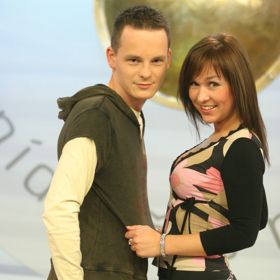 Kateřina Hrachovcová a Vítek Havliš moderovali v roce 2004 Snídani s Novou.