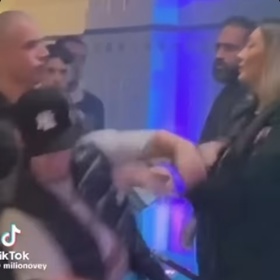 Záznamy z incidentu kolují internetem. Video nese název "Kundosaki napadla Maniaka." Kateřina Klinderová v reakci na incident avizovala, že se brzy vyjádří. 