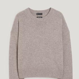 Kašmírový svetr, C&A, 2 498 Kč