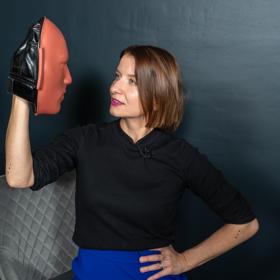 Jasmíně Houdek se povedlo překonat trauma ze znásilnění i díky tomu, že o něm mluvila. Ke stejnému kroku nabádá i ženy s podobně drastickým osudem.