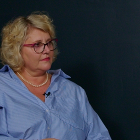 Hanka nechce za žádnou cenu přijít o zážitky s vnučkou a chce tu být pro ni, proto ji ani ve snu nenapadlo, že by se měla vzdát.