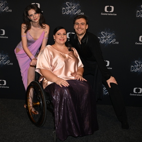 Darija s Dominikem si vyzkoušeli tanec se ženou na invalidním vozíku.