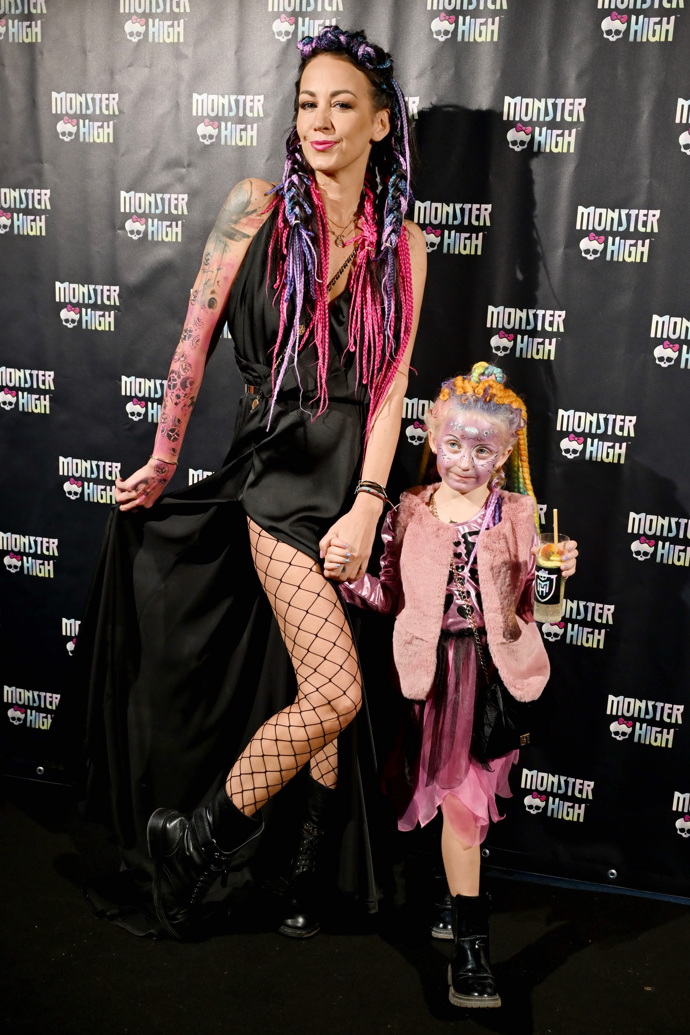 FOTO: Hanychová se skvěle bavila. – stránka 2037