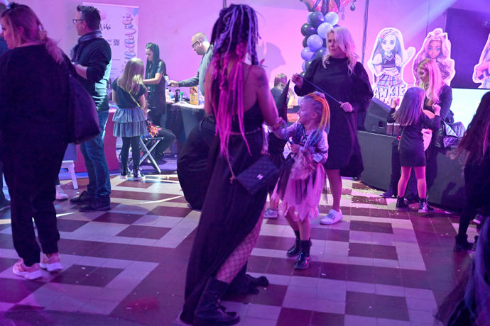 FOTO: Agáta je skvělou maminkou. – stránka 2007