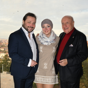 Zleva: Felix Slováček mladší, Anna Slováčková, Felix Slováček starší.