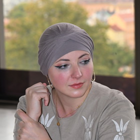 Anička Slováčková říká, že vlasy už vzala strojkem a hodlá nosit turbany či šátky.