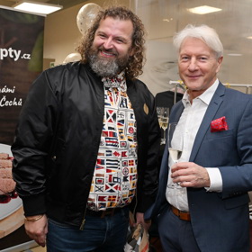 Ladislav Špaček je ve společnosti jako ryba ve vodě. Magazínu Lifee.cz také sdělil jistá neměnná pravidla, jak se ve společnosti pohybovat.