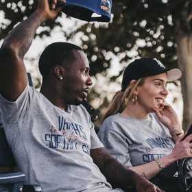 Paul a Adele by si nyní přáli založit rodinu, zatím se jim to ale nedaří. Zpěvačka má nicméně z předchozího vztahu syna Angela a Paul rovnou tři děti.