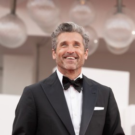 Herec Patrick Dempsey byl magazínem People zvolen nejvíce sexy mužem světa pro rok 2023.