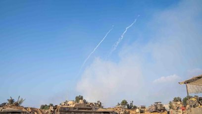 FOTO: Pěšáci jsou podporováni tanky.