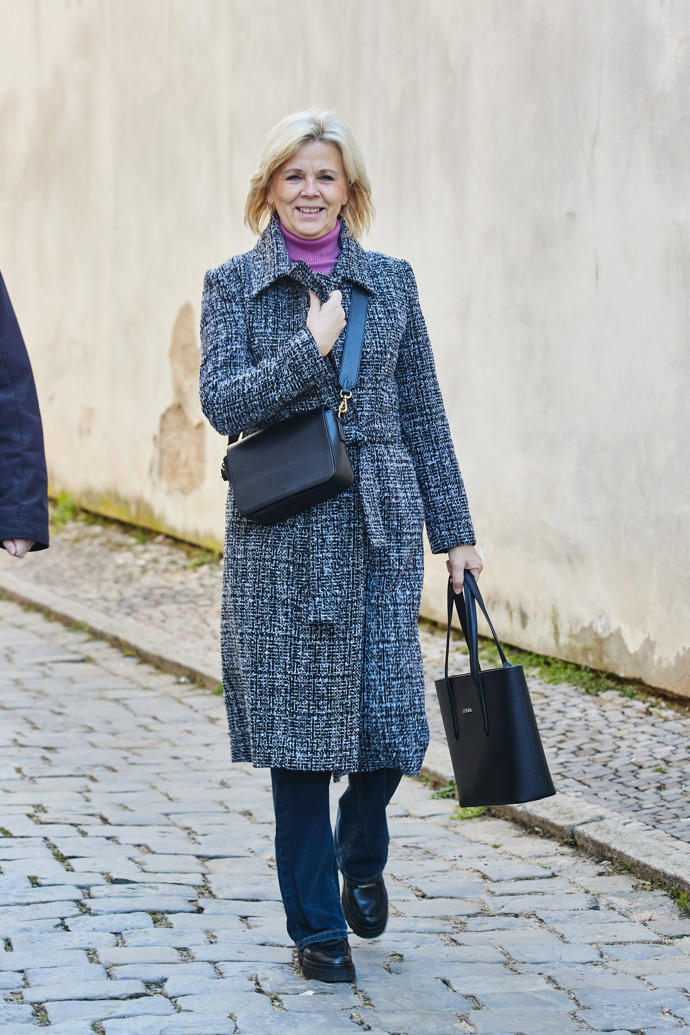 FOTO: První dáma Eva Pavlová uspořádala tiskovku. – stránka 1302