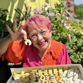 Mirka van Gils Slavíková prý na Vánoce doma peče deset až patnáct druhů cukroví.