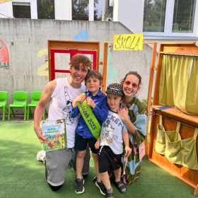 Roman a Michaela Tomešovi mají dva syny, Jonáše a Kristiána.