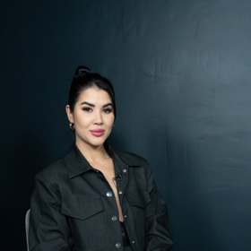 Prvním hostem Báry Hlaváčkové v lednovém tématu Ženských tabu - Živím se vlastním tělem - je česká pornoherečka Lady Dee.