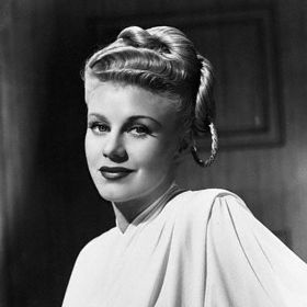 "Toužila jsem po dlouhém a šťastném manželství s jednou osobou."