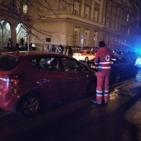 Povoláni byli i záchranáři ze Středočeského kraje. 