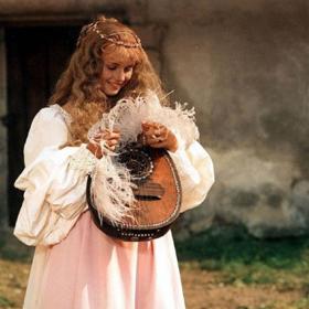 Marka Míková jako krásná princezna Růženka.