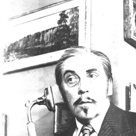 Ve slavné komedii Jak utopit doktor Mráčka (1974) si despotickou hlavu vodnického rodu Wassermanů zahrál Miloš Kopecký.